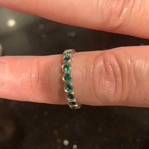 Chrome diopside eternity band